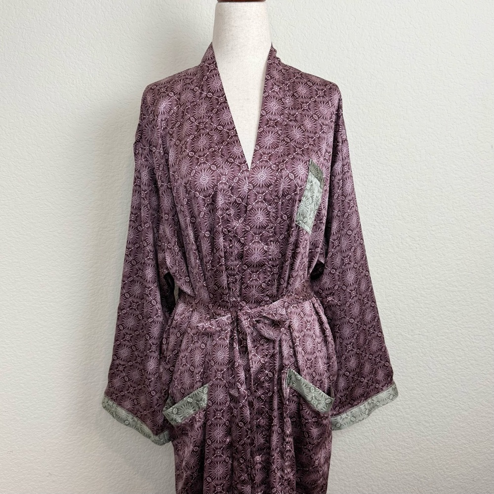 Free People Intimately Oasis House Robe Open-Front Relaxed Fit Raisin
Combo - Picture 7 of 12